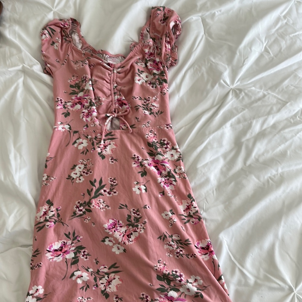 soft fabric, xs pink floral dress